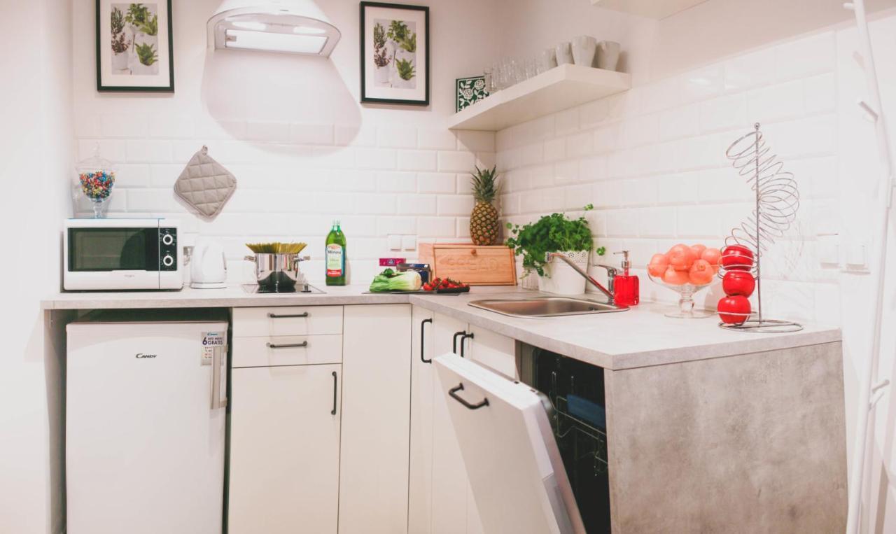 Project Comfort Apartament Potrzebna 55/29 Warszawa Apartman Kültér fotó